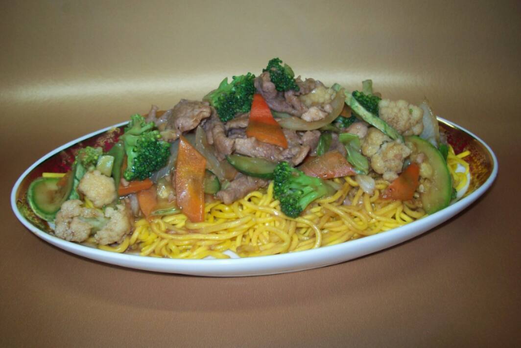 Lai Yakissoba e Pastéis