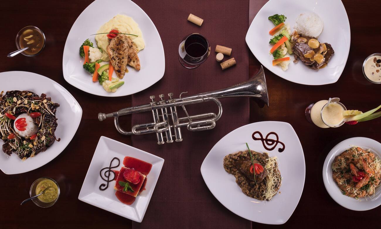 Full Jazz Bar