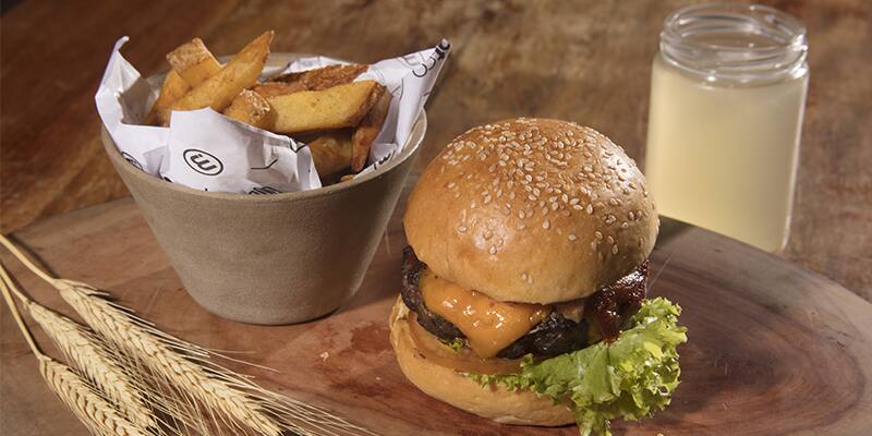 Meat Hamburguer e Grelhados