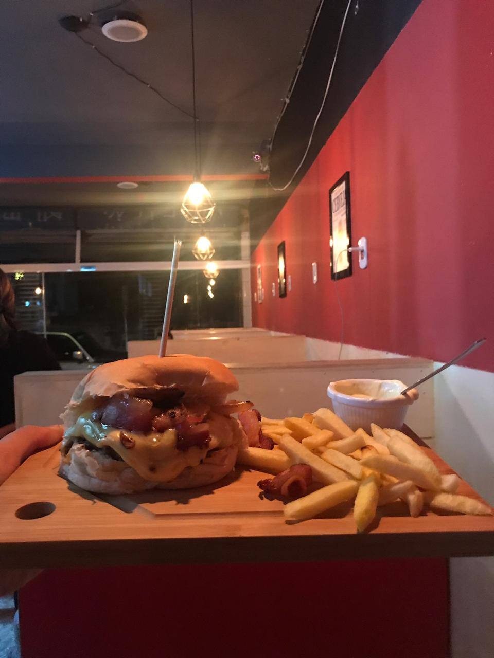 The Pallace Burguer