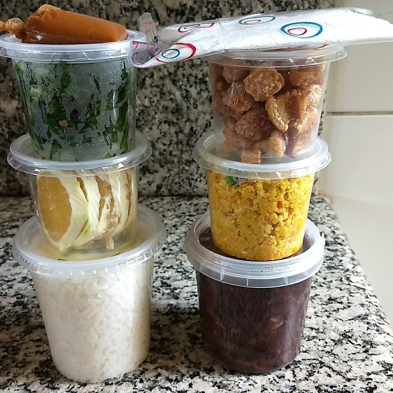 No Pote Comida Caseira