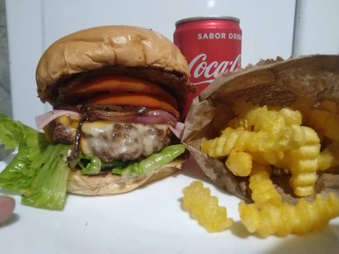 Tá Chovendo Hambúguer