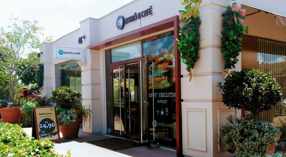 111 Bistro & Café