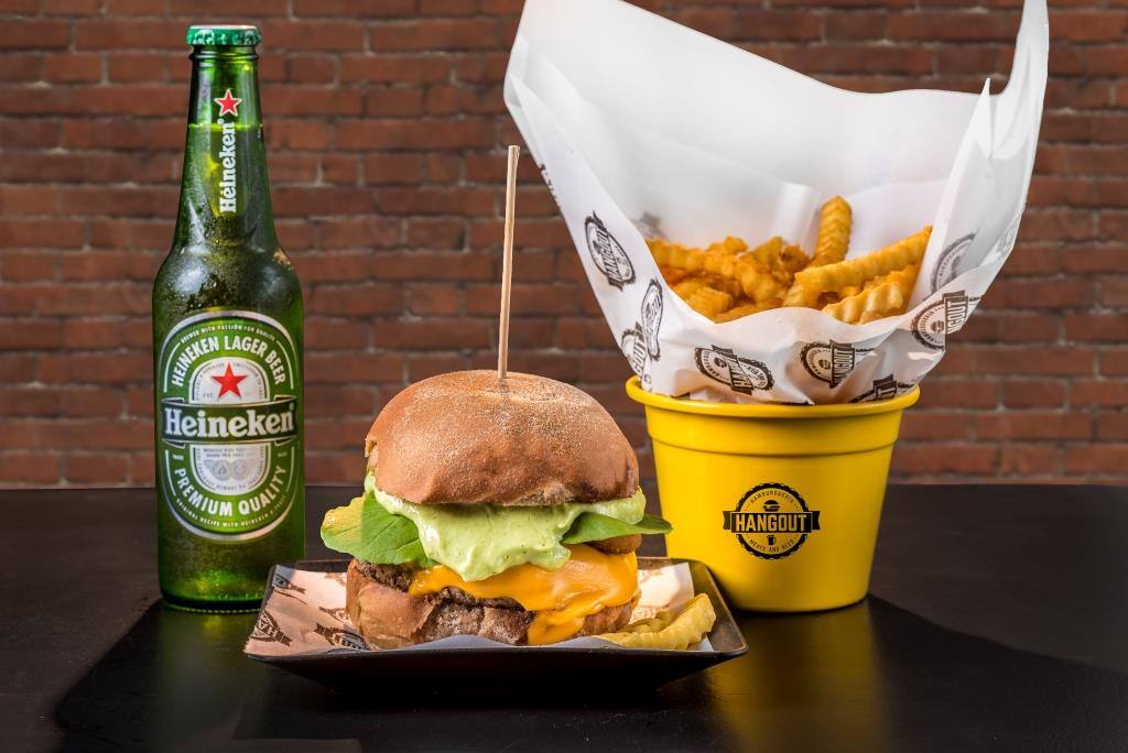 Hangout Hamburgueria e Restaurante