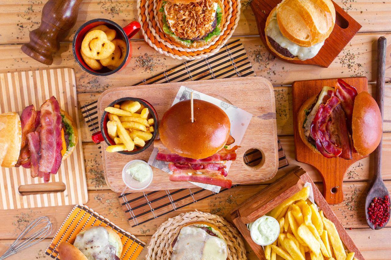 Comodoro Burguer - Portão