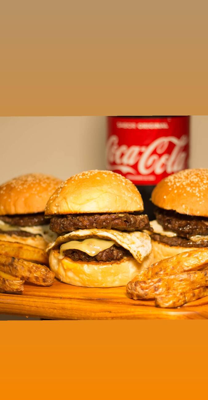Los Famintus Burger