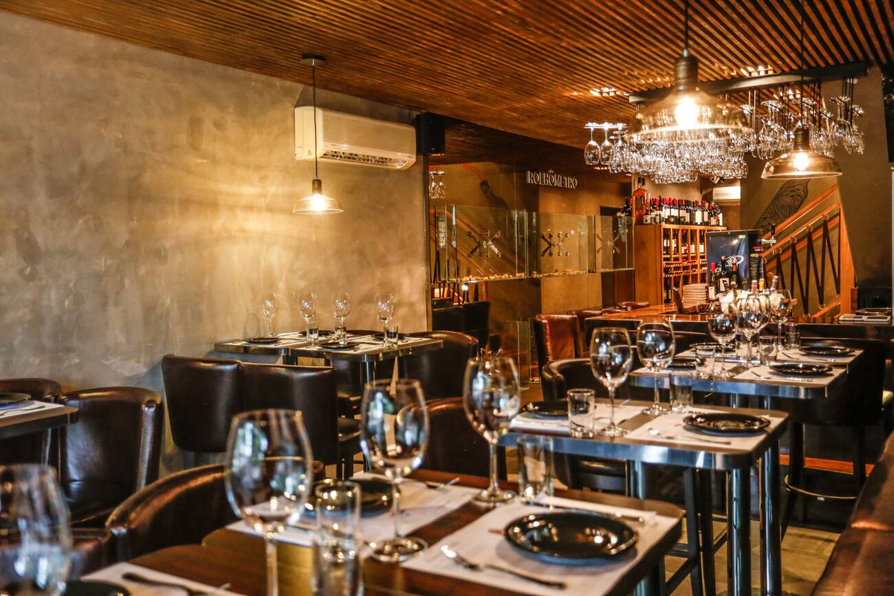 Vino Bar e Loja de Vinhos