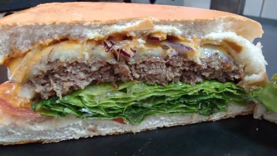 Tomodaty Burgers