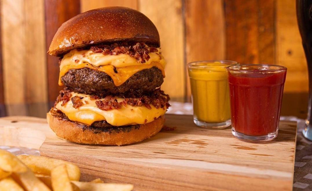 O Artesanal Doces e Lanches