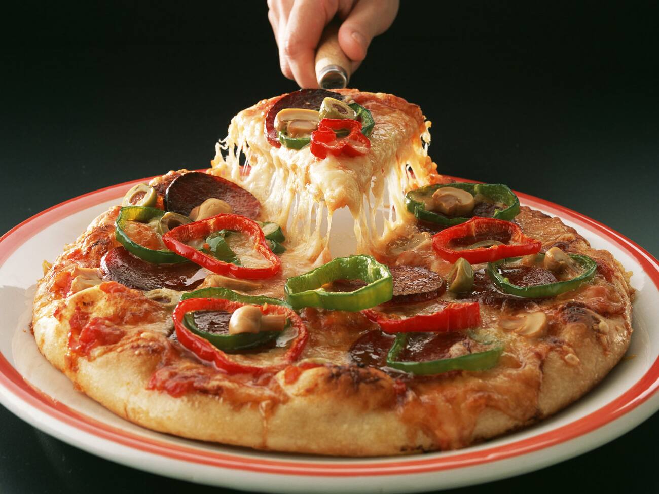 Hamburgao Suzano Pizzas Lanches, Esfihas