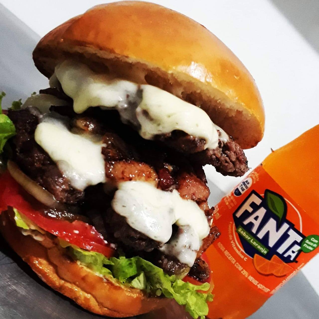 Cariocas Burguer & Cervejaria