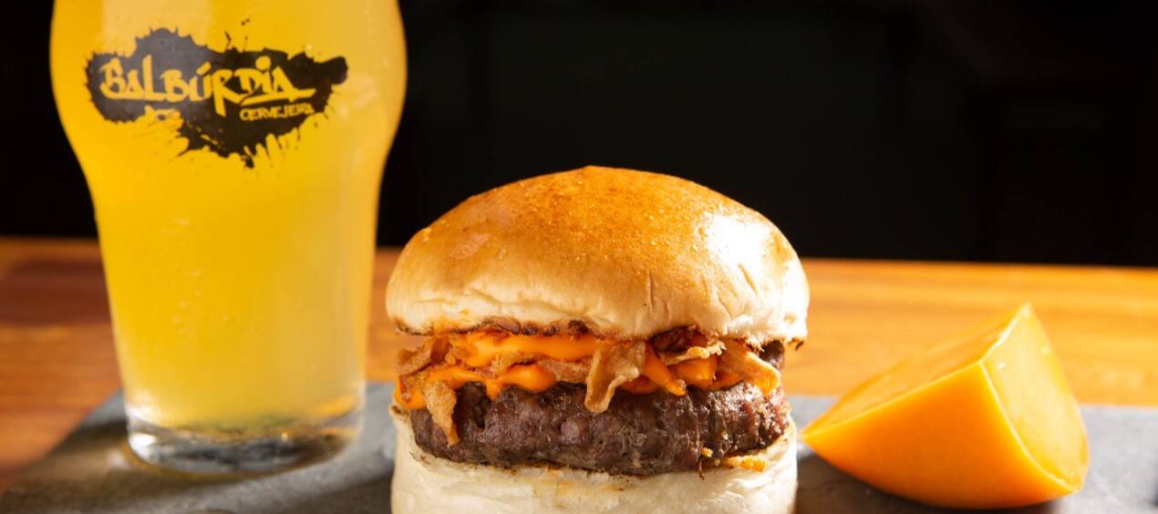 Balbúrdia - Burgers e Cervejas