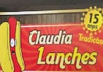 Logotipo Cláudia Lanches
