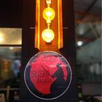 Logotipo Sushi & Salada