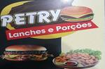 Logotipo Petry Lanches e Porções