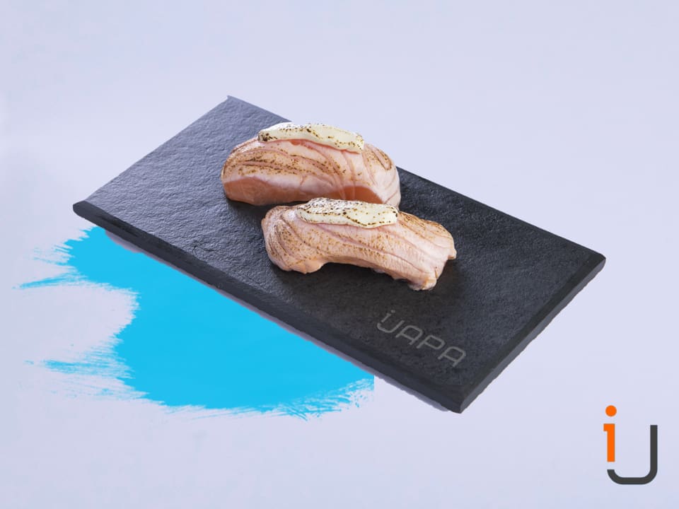 | Sushi Salmão Cream Cheese |