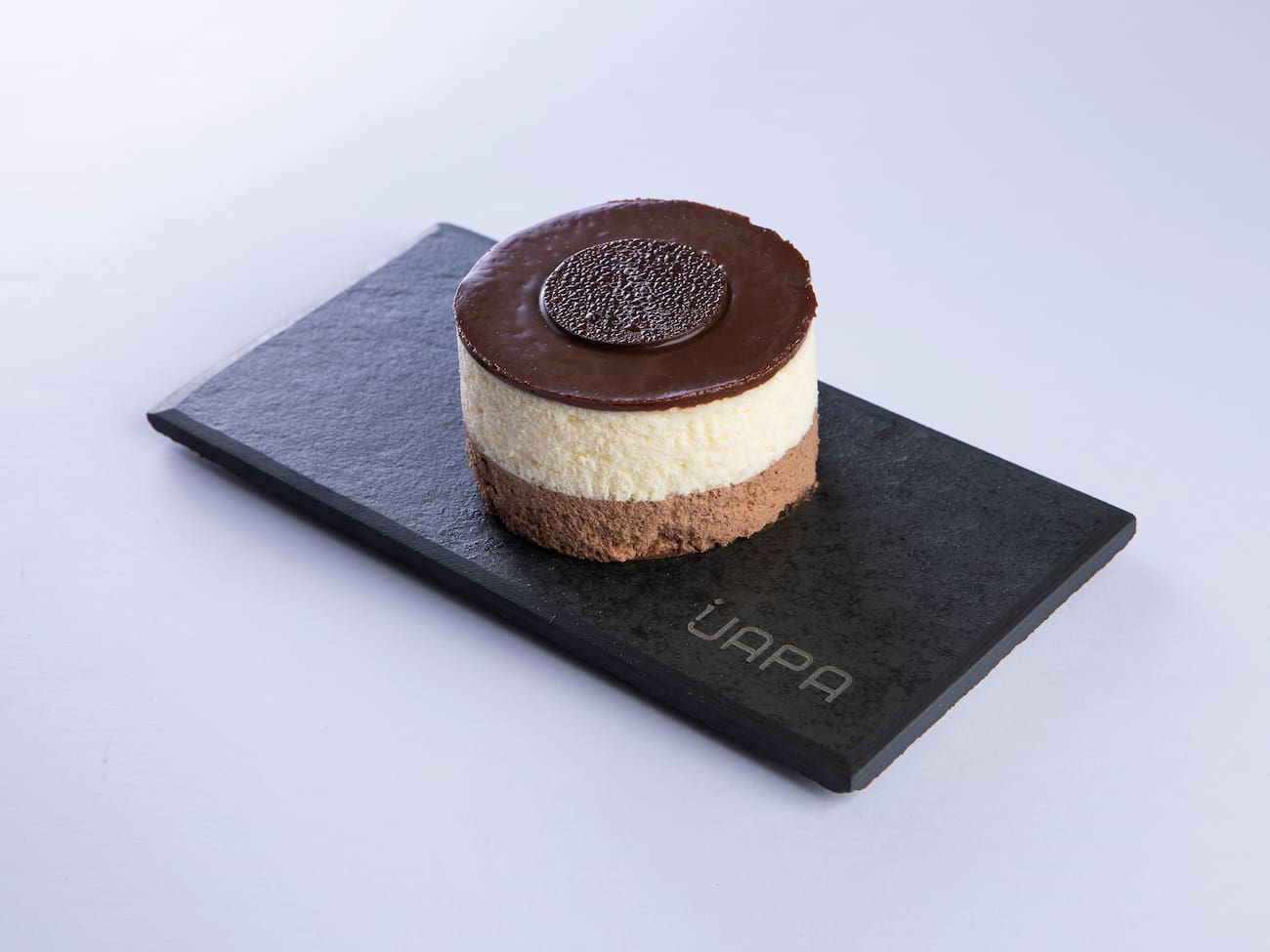 | Trois Chocolate |