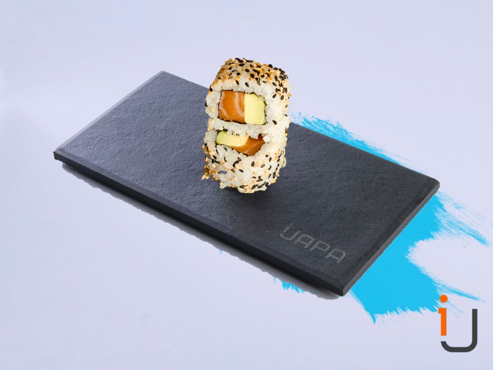 | Uramaki Salmão Abacate |
