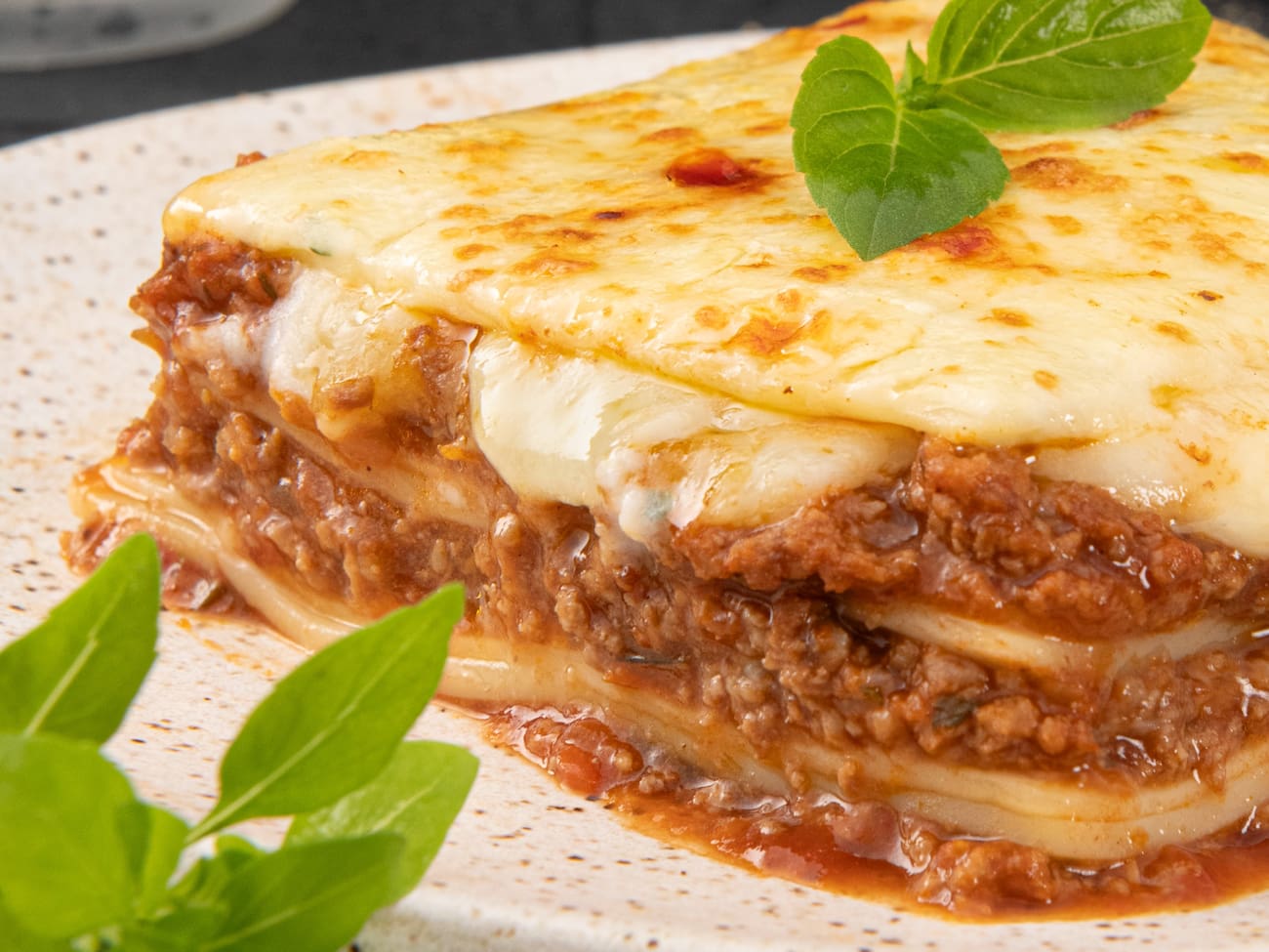 Lasanha à Bolonhesa com Queijo - Massa Fresca