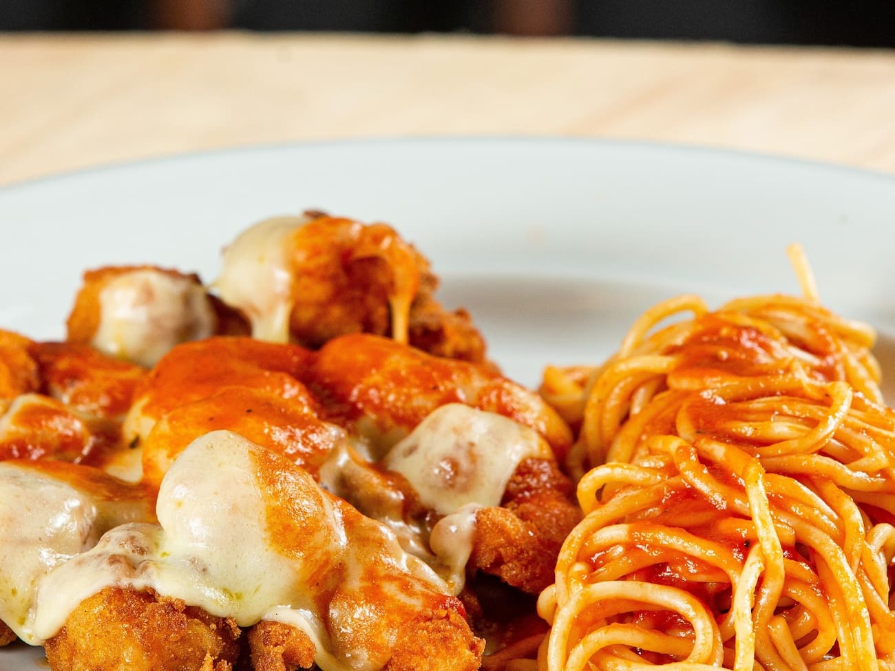 Camarão à parmegiana