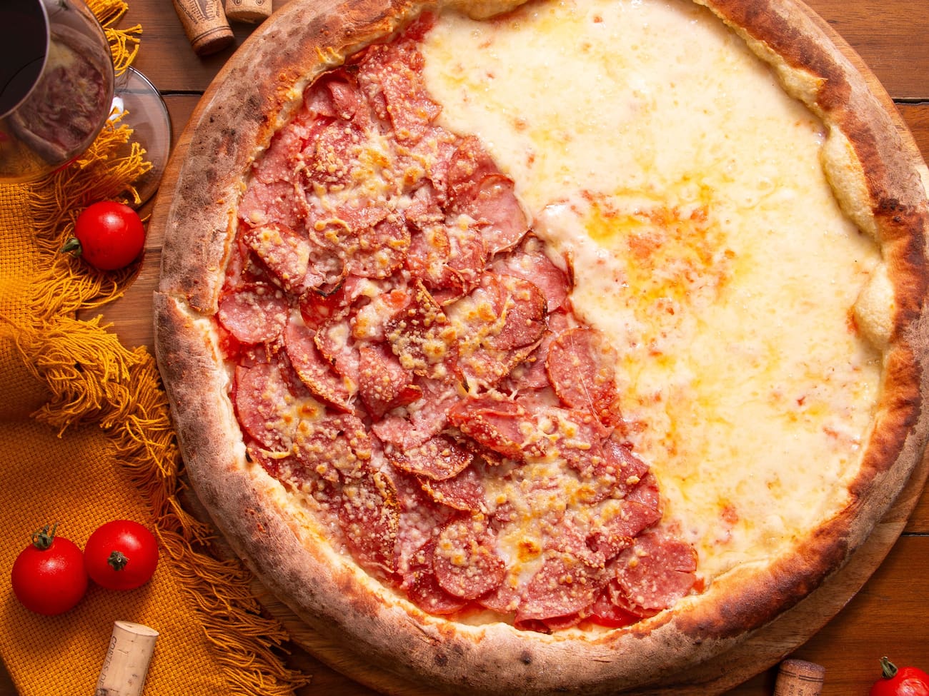 1/2 Mozzarella 1/2 Calabresa