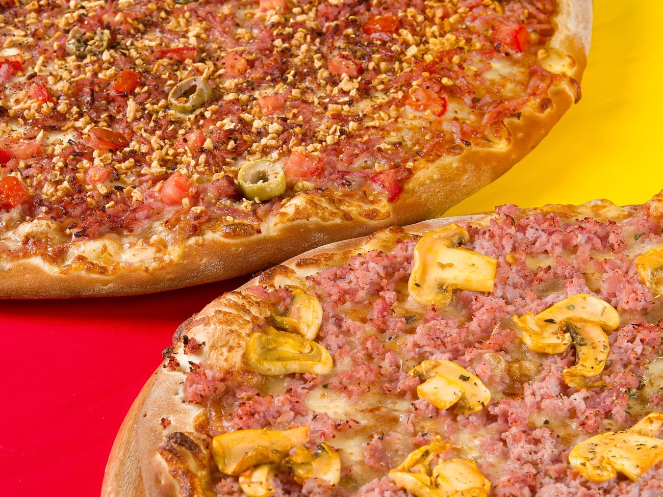 Dose Dupla! 2 pizzas 35cm + Refri