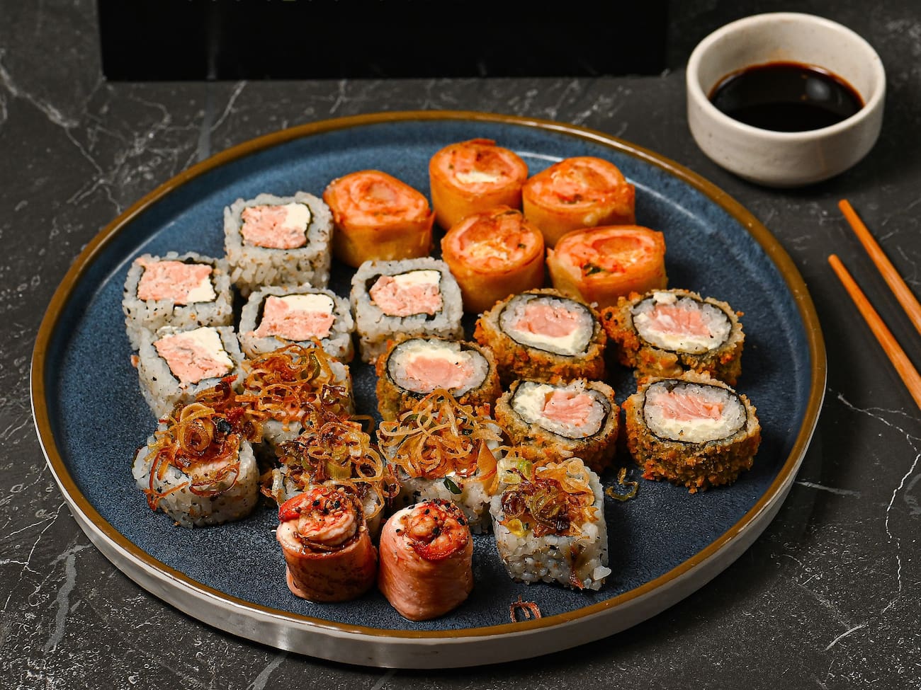 Combinado Hot & Crispy - 22 peças