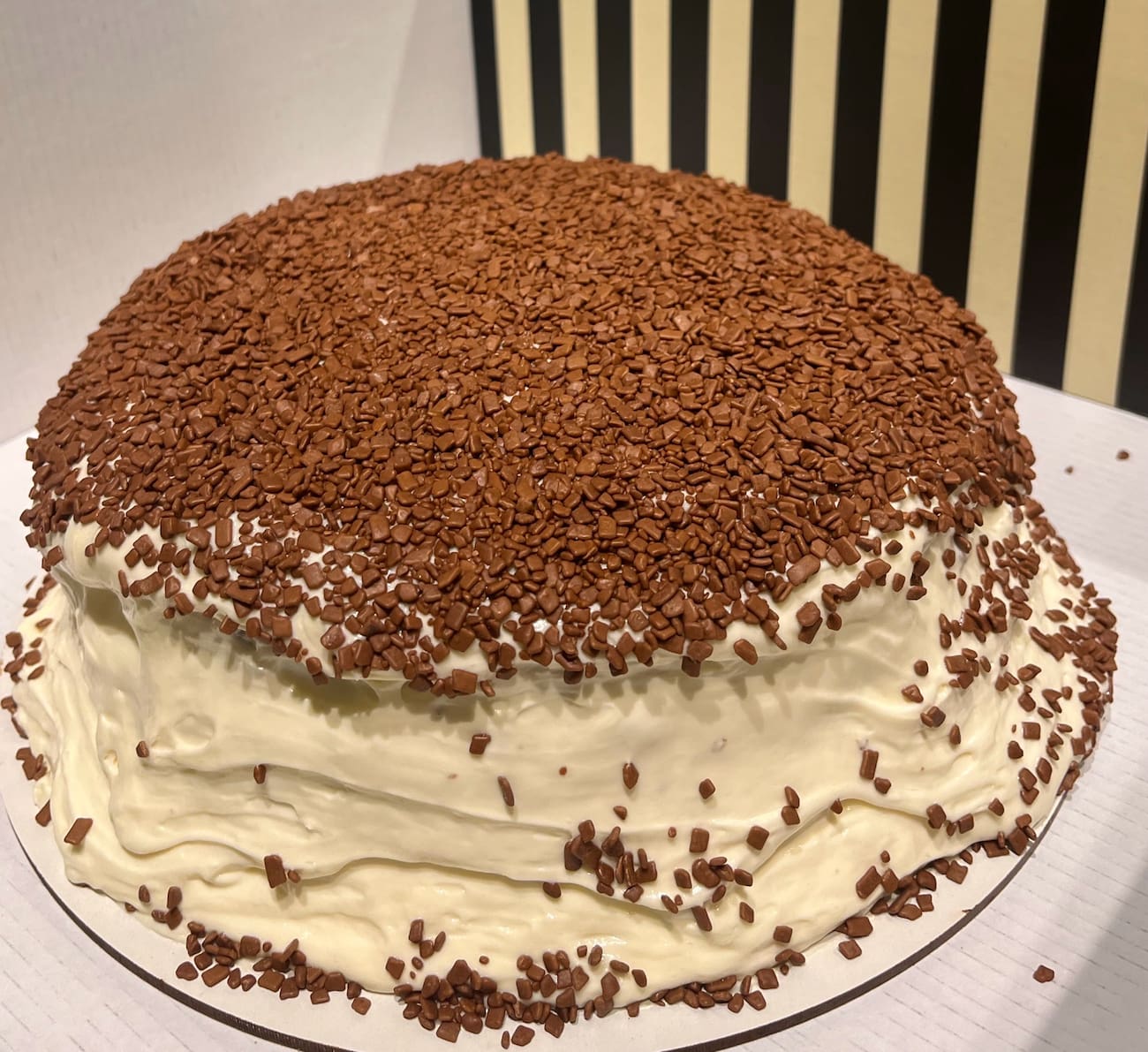 Bolo de nha benta com brigadeiro - Preço Por Quilo